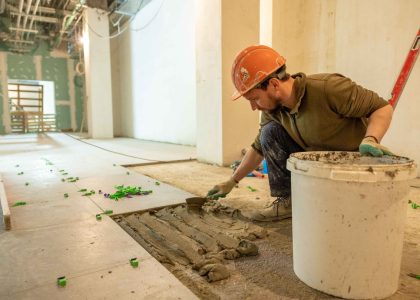 Comment enlever du ciment colle derrière des carreaux