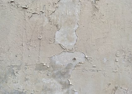 Toile de verre et humidité : pourquoi ton mur cloque-t-il ?